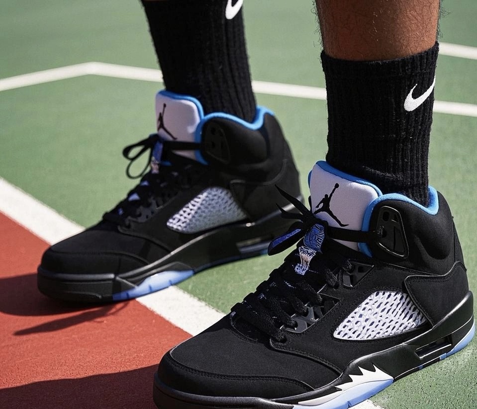 Pkgod Air Jordan 5 Retro Black University Blue 2026 DD0587-008  review 0