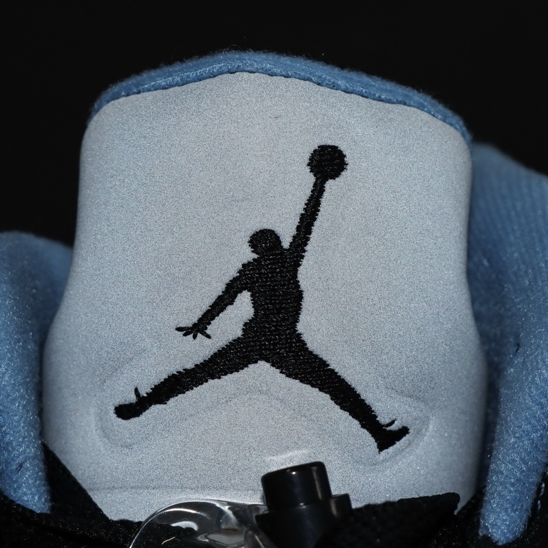 Pkgod Air Jordan 5 Retro Black University Blue 2026 DD0587-008  review 0
