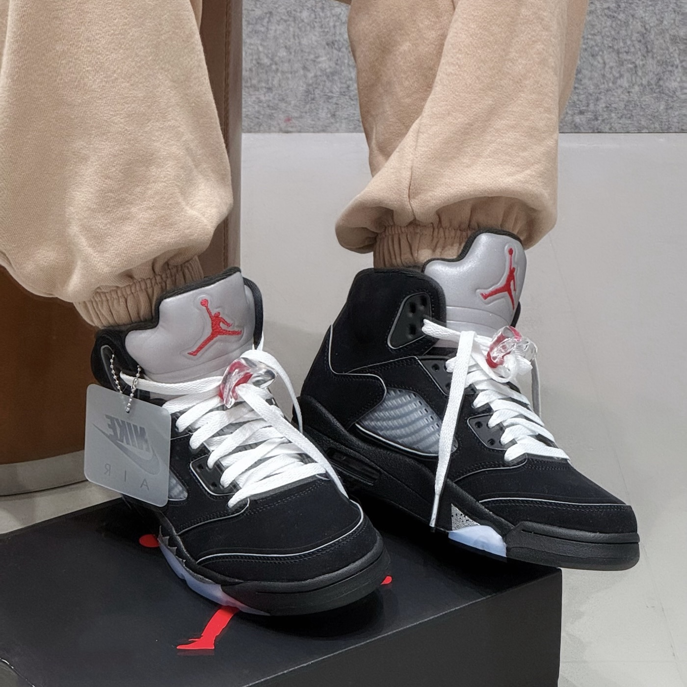 Pkgod Air Jordan 5 Retro Black Metallic (2016) 845035-003 review 0