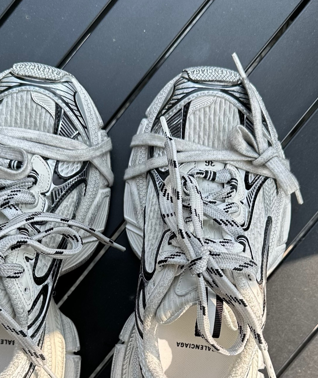 Balenciaga 10.0 White Black Silver(Distress) 734734 W3XL4 9710 review 1