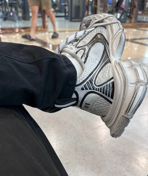 Balenciaga 10.0 White Black Silver(Distress) 734734 W3XL4 9710 review 