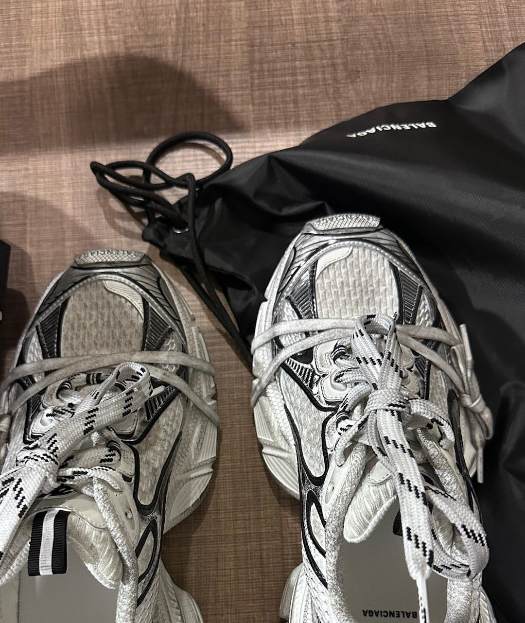 Balenciaga 10.0 White Black Silver(Distress) 734734 W3XL4 9710 review 0