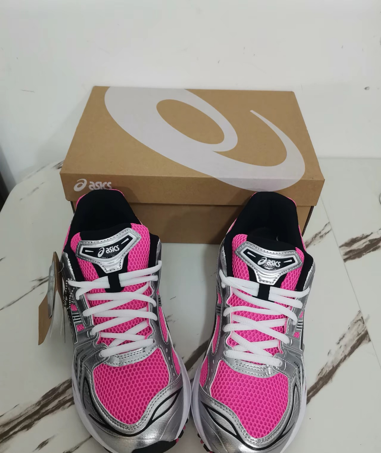 ASICS Gel-Kayano 14 Pink Glow 1201A019-700 review Maya Richardson 01