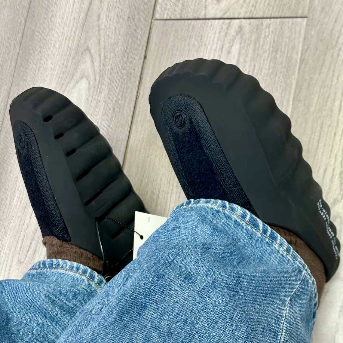 Pkgod Nike Mind 001 Slide Fragment Black IQ8502-001 review 1