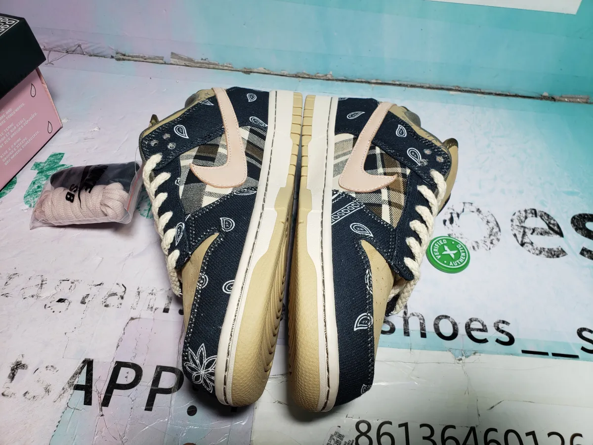 Best Pkgod Nike SB Dunk Low Travis Scott QC Pictures