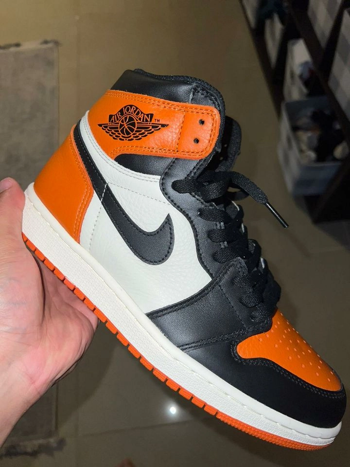 Customers Feedback-Pkgod Air Jordan 1 Retro High OG Shattered Backboard