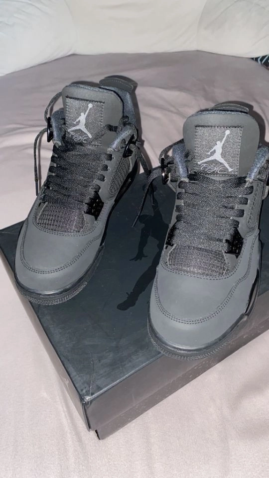 Customers Feedback April 1, 2022 From Stockxshoes-Pkgod Air Jordan 4 Retro Black Cat