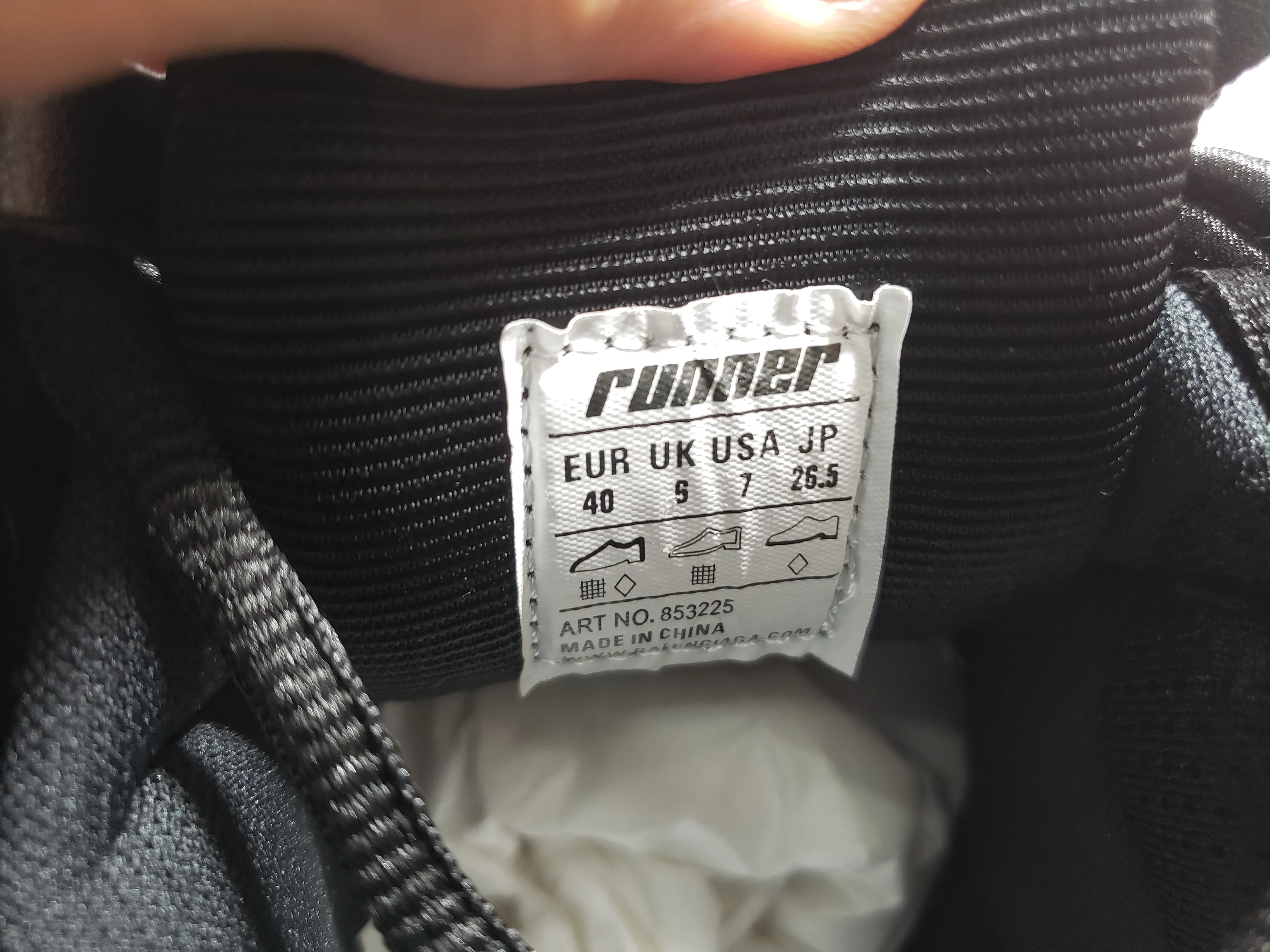 Balenciaga Runner LED Black QC Sole