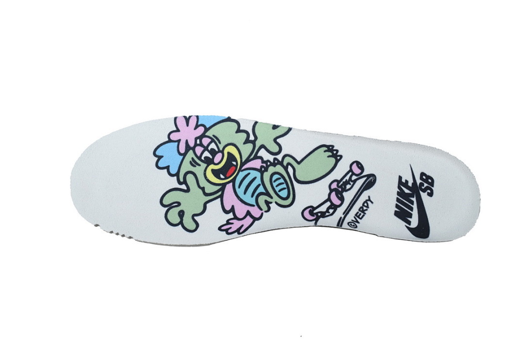  FC God Batch Nike SB Dunk Low Verdy Visty FN6040-400