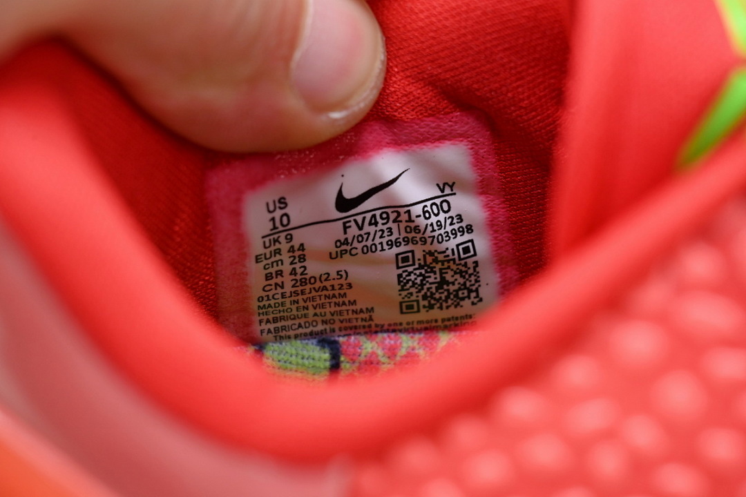 Nike Kobe 6 proto reverse grinch FV4921