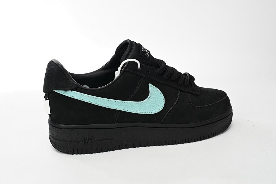 God Batch Nike Air Force 1 Low & Co. 1837 DZ1382-001