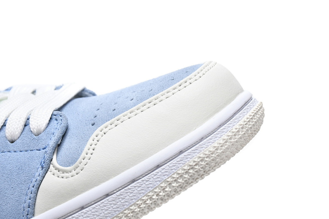  Air Jordan 1 Mid Mixed Textures Blue