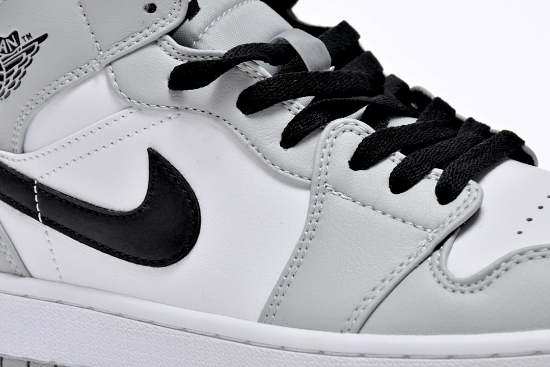 Air Jordan 1 Mid Light Smoke Grey
