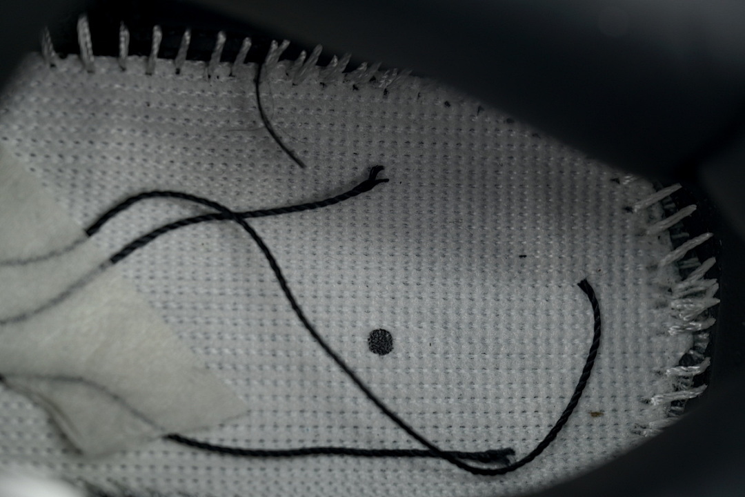 God Batch Air Jordan 4 Retro Kaws Black 930155-001