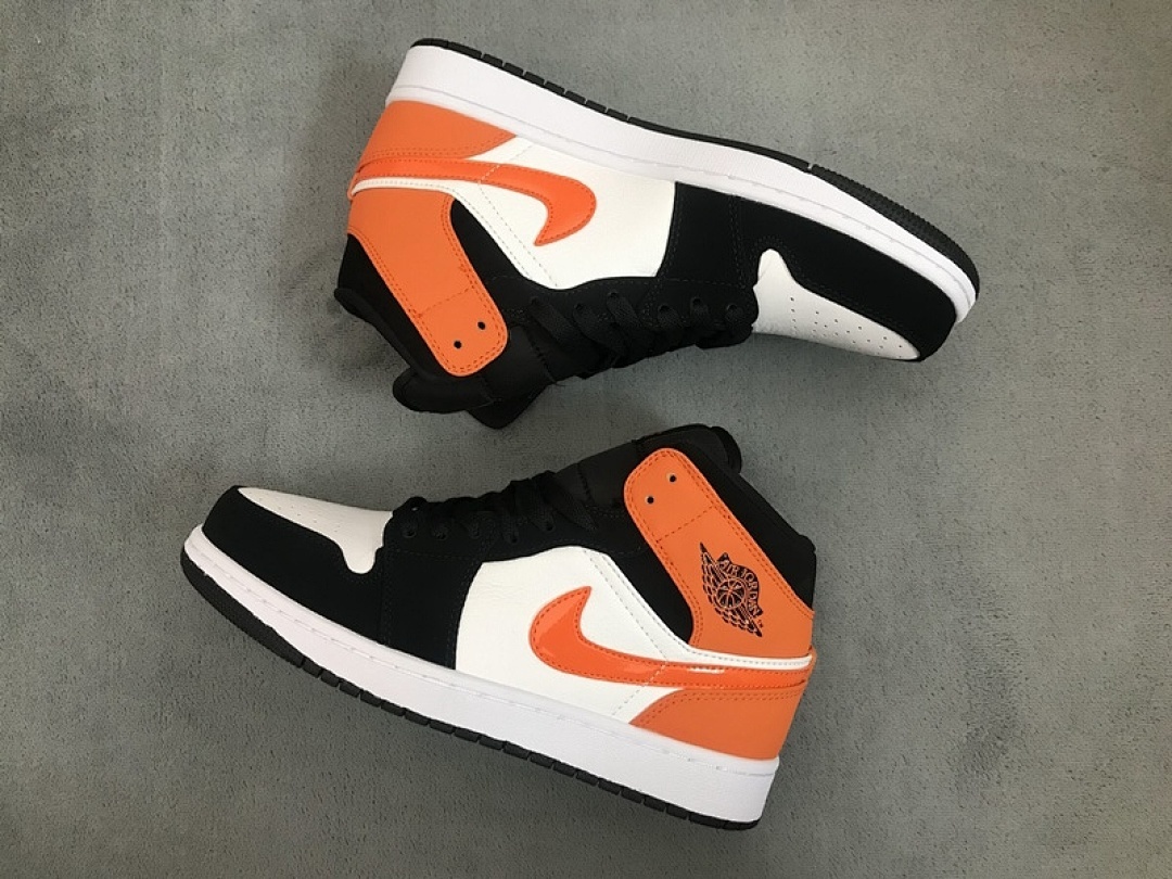 Air Jordan 1 Mid Shattered Backboard 554724-058
