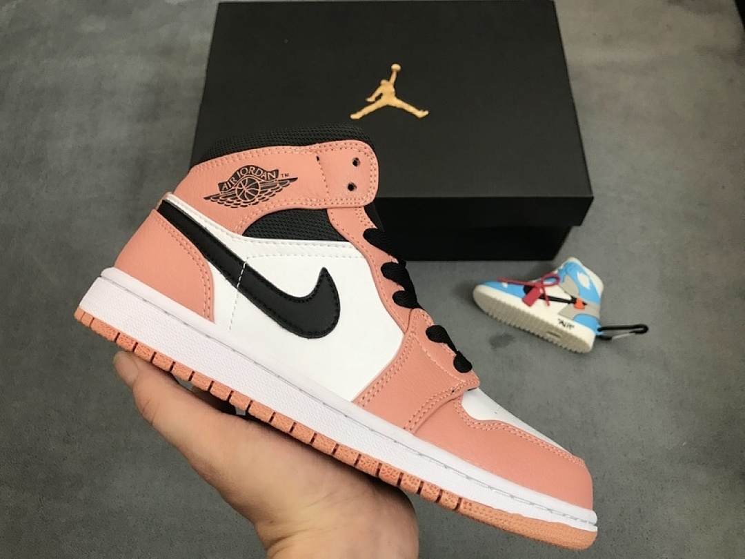 Air Jordan 1 Mid Pink Quartz (GS) 555112-603
