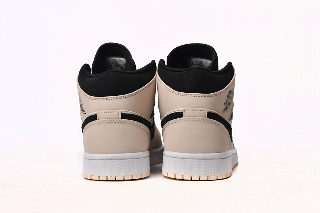 Air Jordan 1 Mid Barely Orange (W)  BQ6472-800