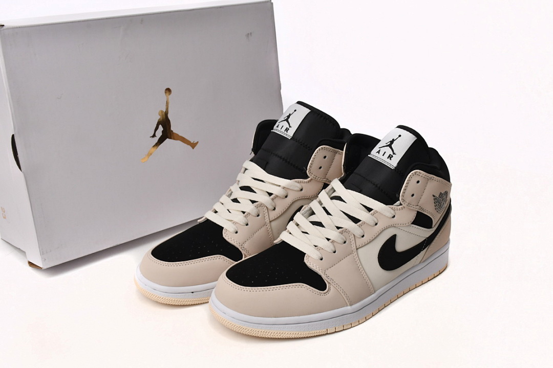 Air Jordan 1 Mid Barely Orange (W)  BQ6472-800