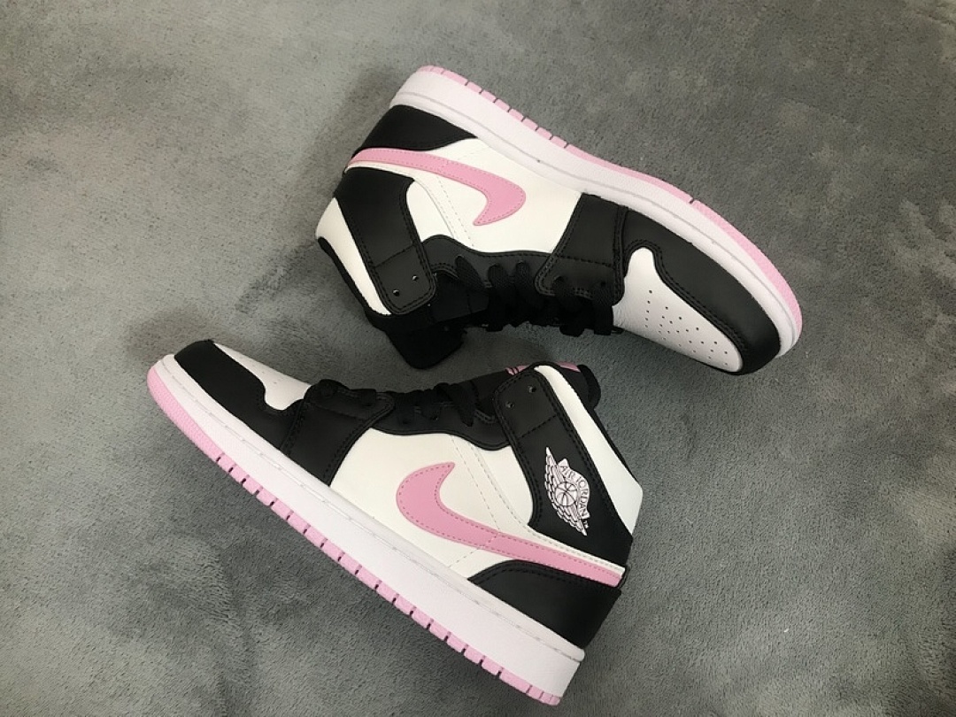 Air Jordan 1 Mid White Black Light Arctic Pink (GS) 