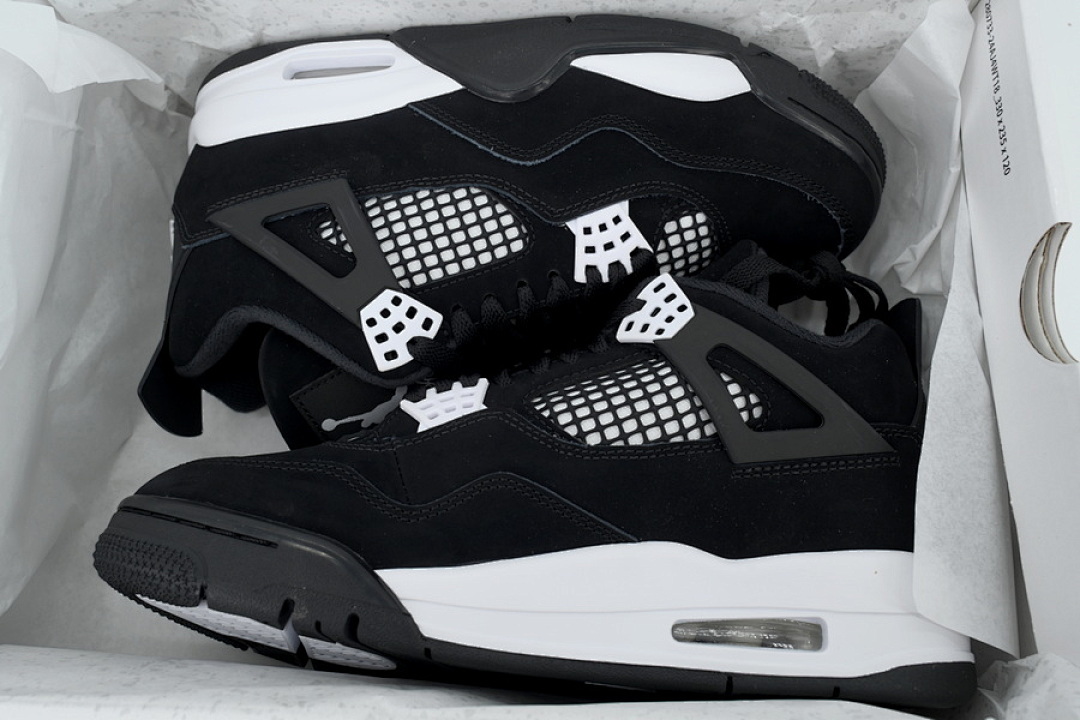 God Batch Air Jordan 4 White Thunder FQ8138-001