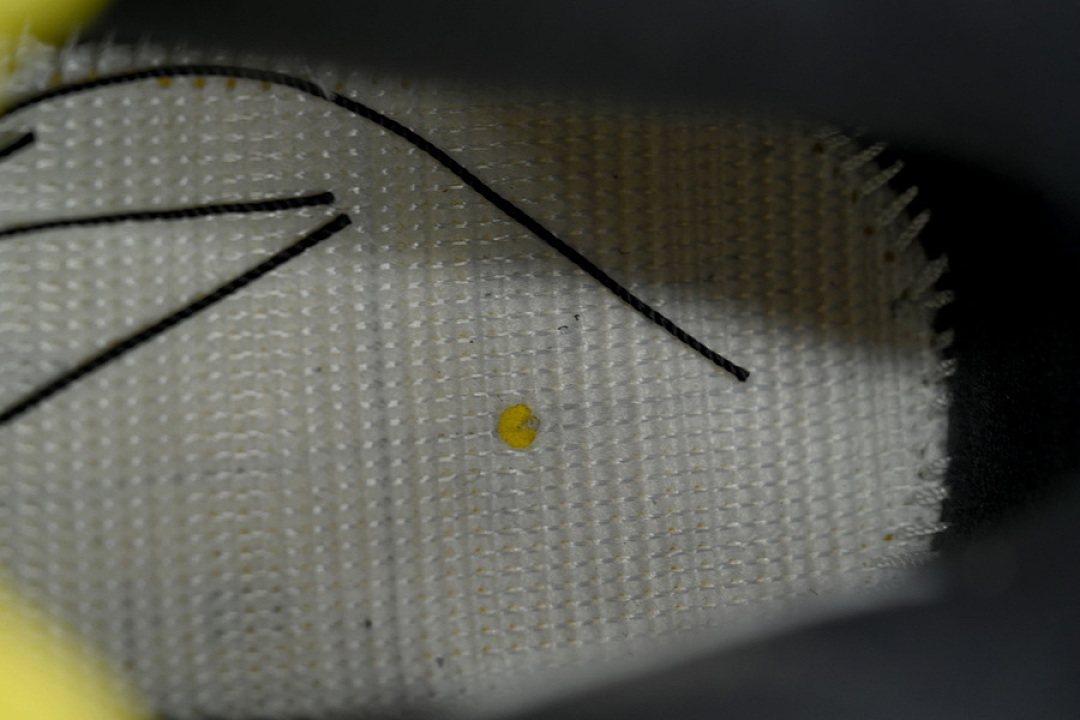 God Batch Air Jordan 4 Thunder DH6927-017