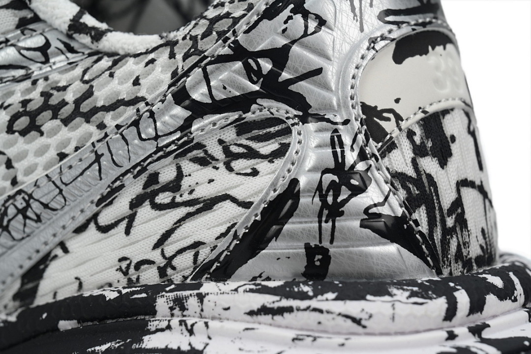   God Batch Balenciaga 3XL Luminous White Graffiti 734731 W3XDC 0135
