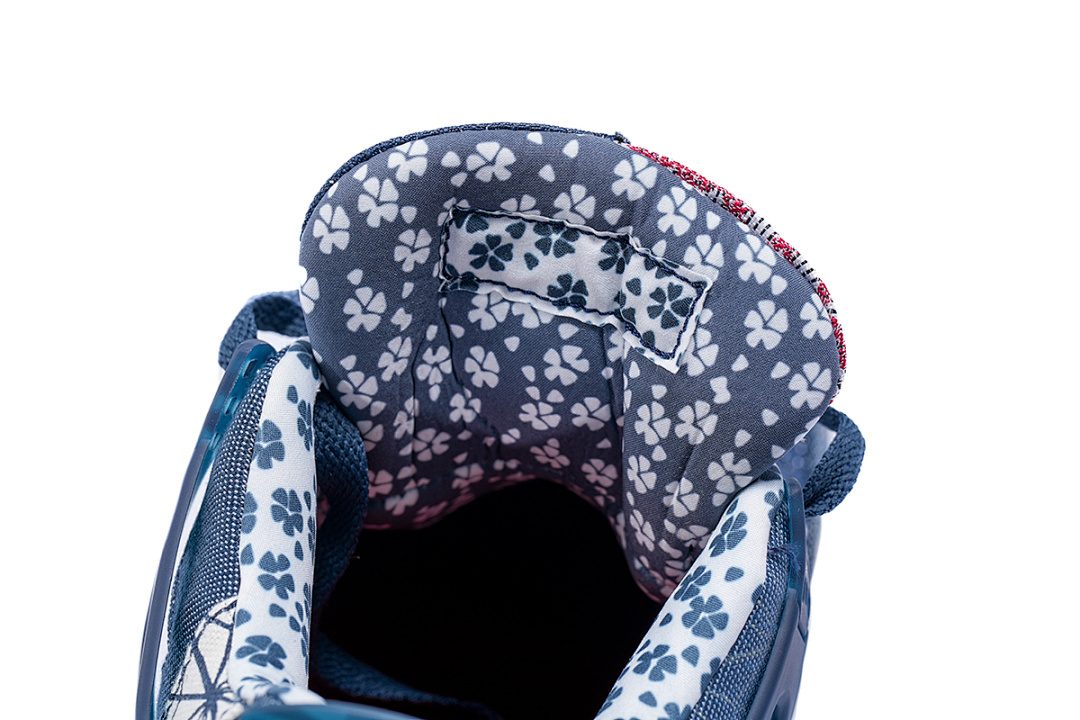 Air Jordan 4 Retro SE Deep Ocean CW0898-400 