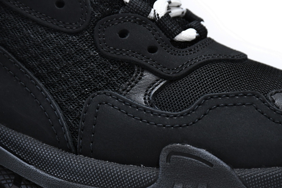  Balenciaga Triple S Black 541624 W09O1 1000