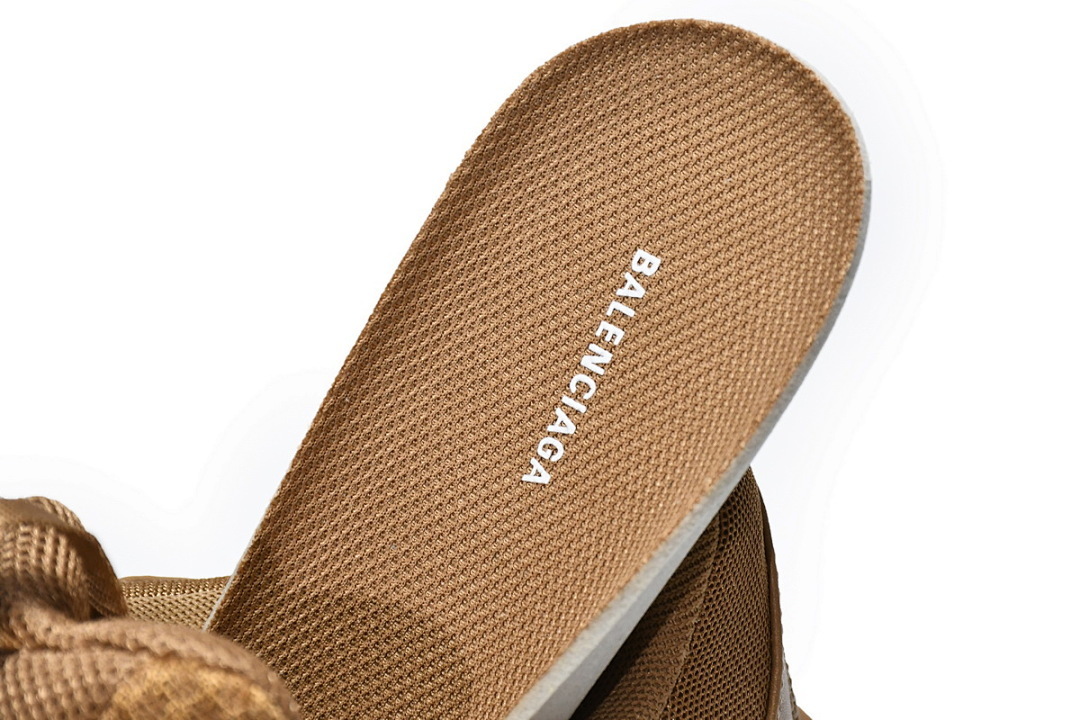  Balenciaga Triple S Brown 541624 W2GA1 2706