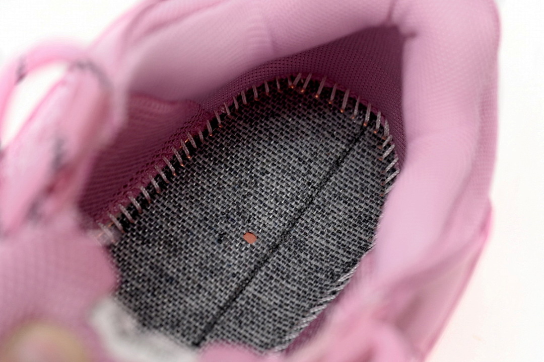  Balenciaga Triple S Pink 544351 W09O1 3820