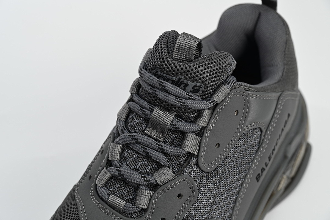   Balenciaga Triple S Dark Grey 541624 W2GA1 1801