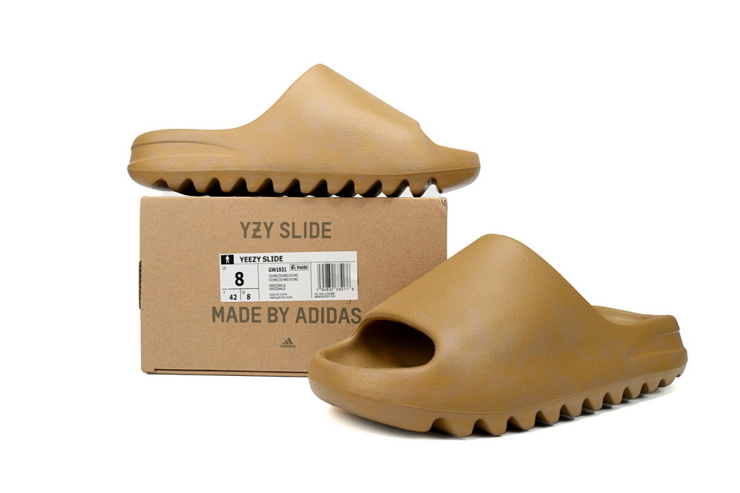  God  Batch   didas Yeezy Slide Ochre  GW1931