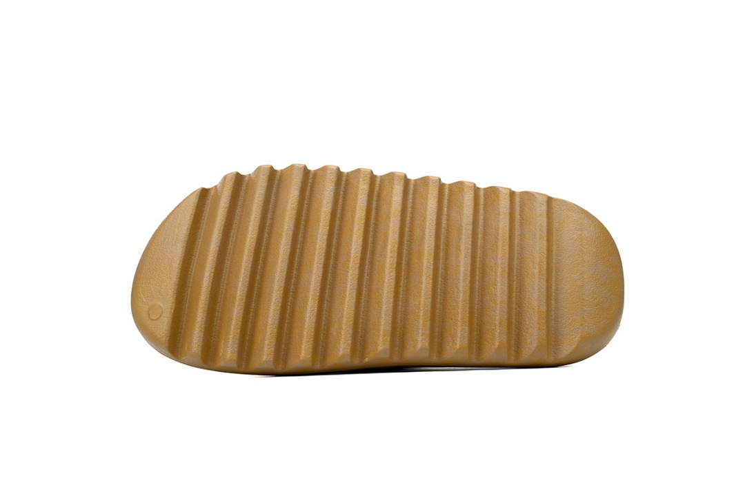  God  Batch   didas Yeezy Slide Ochre  GW1931
