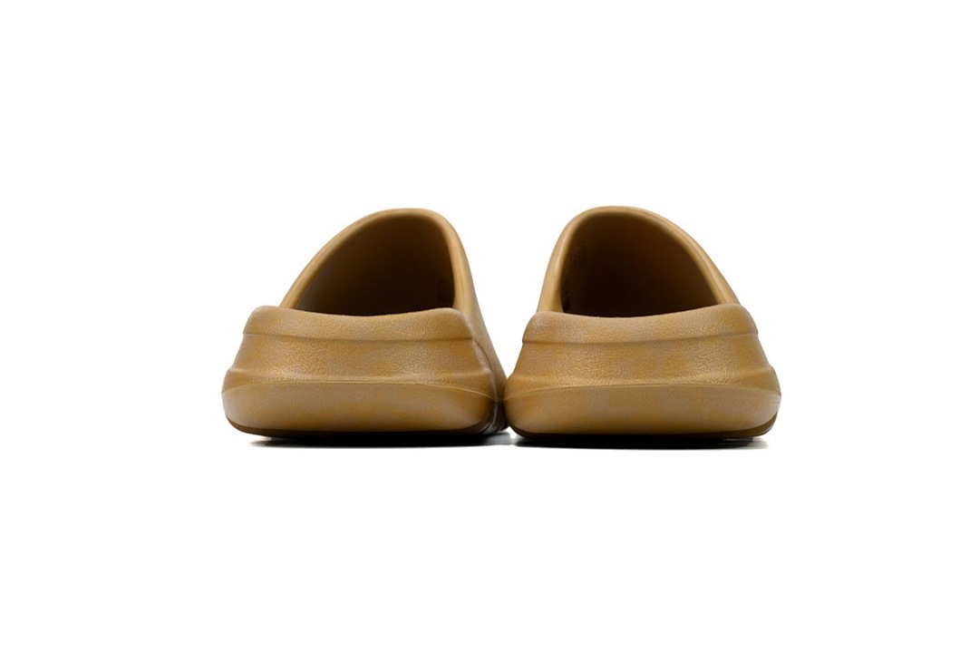  God  Batch   didas Yeezy Slide Ochre  GW1931