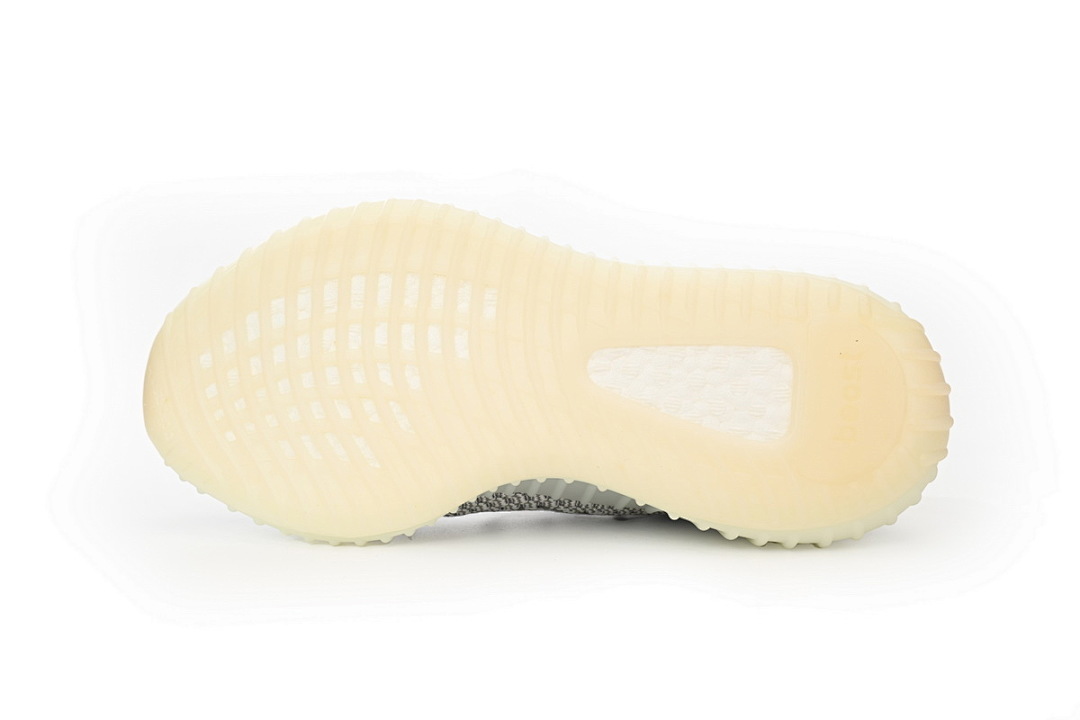  God  Batch adidas Yeezy Boost 350 V2  Static EF2905