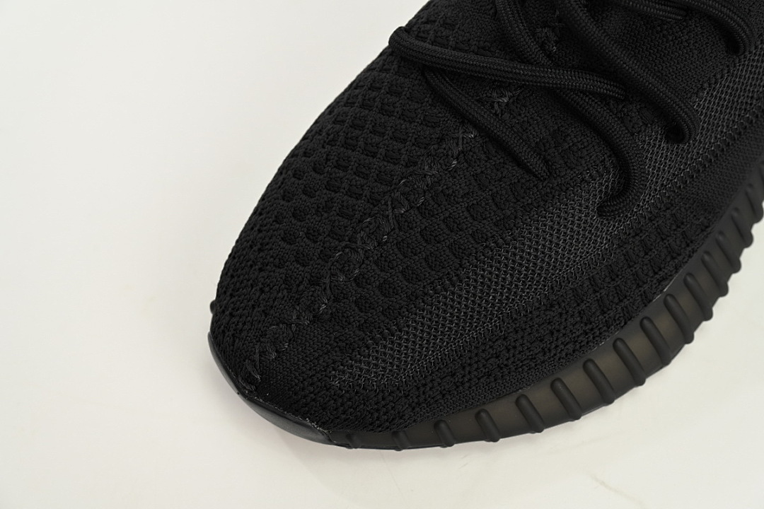 LJR  Batch adidas Yeezy Boost 350 V2  Onyx HQ4540