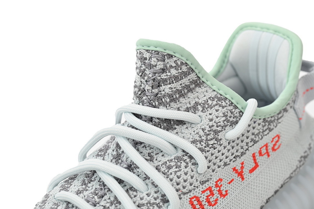   God Batch adidas Yeezy Boost 350 V2 "Blue Tint” B37571