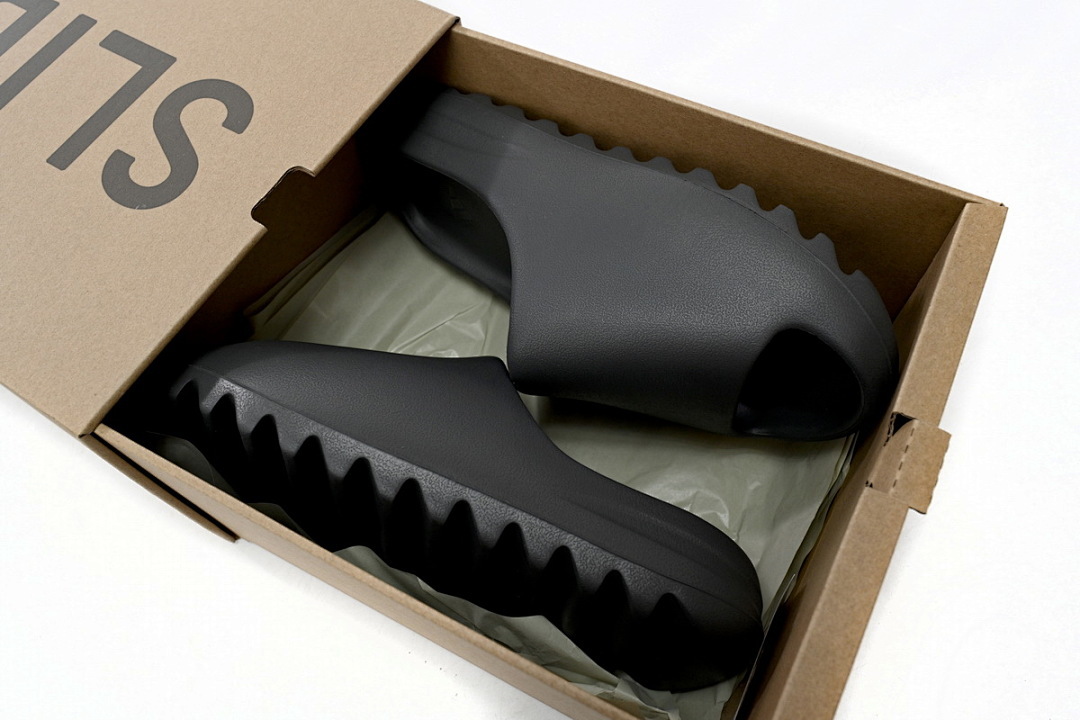  God  Batch  adidas Yeezy Slide “Granite”Gun Po Wder ID4132