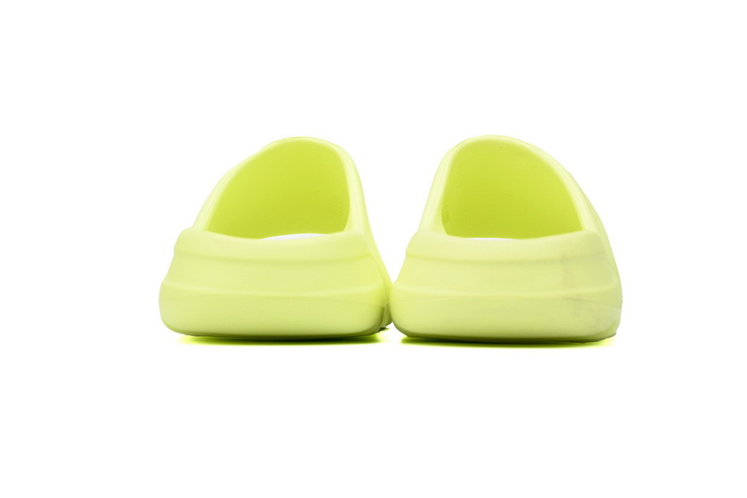 God  Batch adidas Yeezy Slide Glow Green  HQ6447