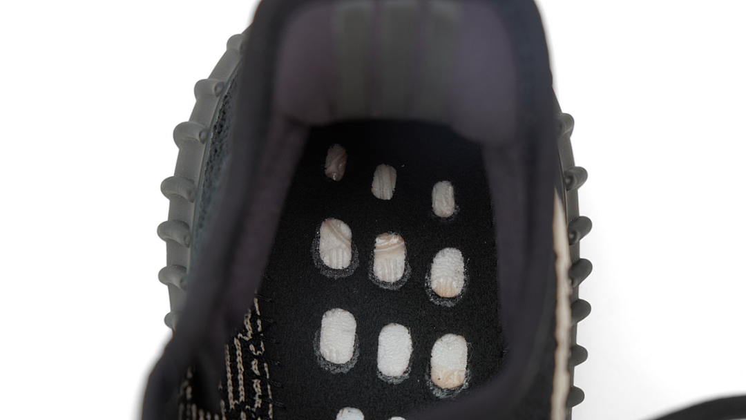 God Batch adidas Yeezy Boost 350 V2  Black White BY1604