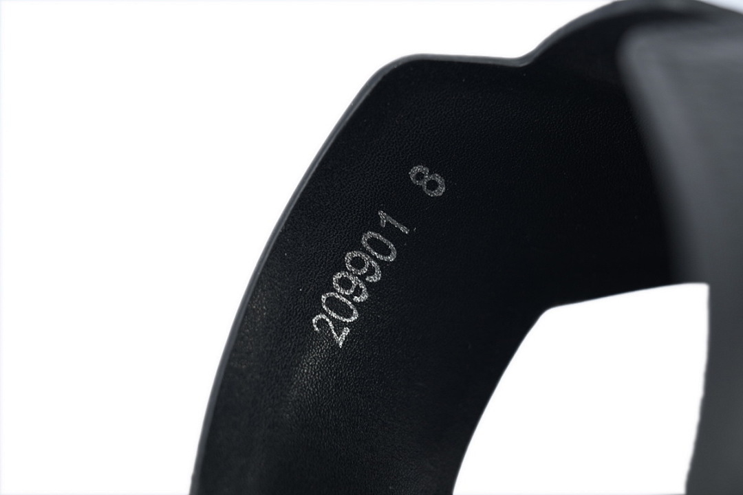  God  Batch LOUIS VUITTON Oasis Black Leather Surface