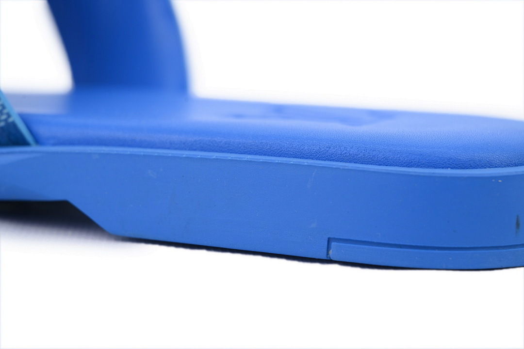  God  Batch LOUIS VUITTON Oasis Blue Check