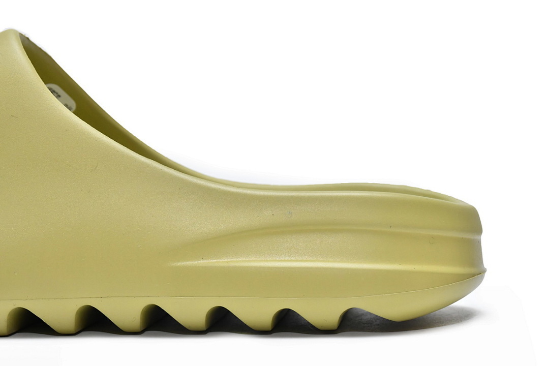 God  Batch  adidas Yeezy Slide Resin  FX0494
