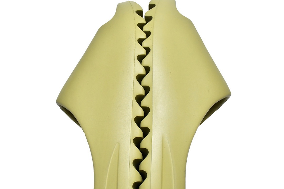 God  Batch  adidas Yeezy Slide Resin  FX0494