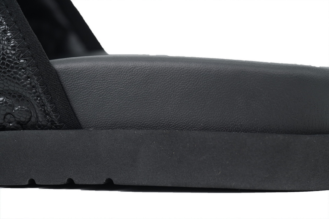 God  Batch  LOUIS VUITTON Miami