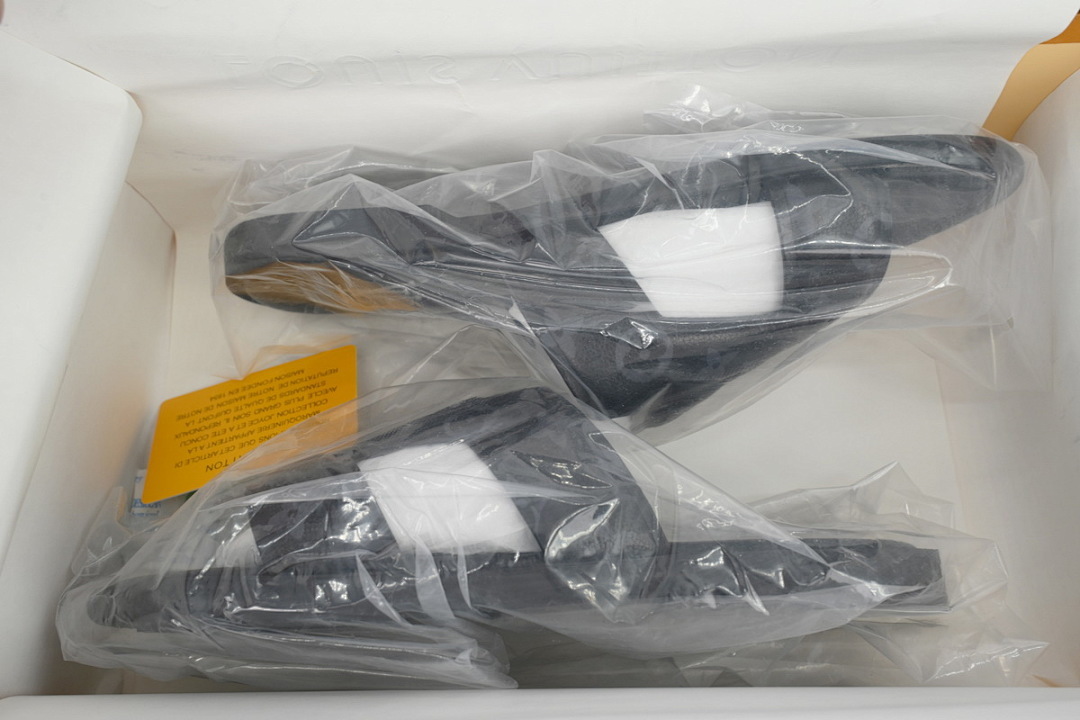 God  Batch LOUIS VUITTON Oasis Black Presbyopia