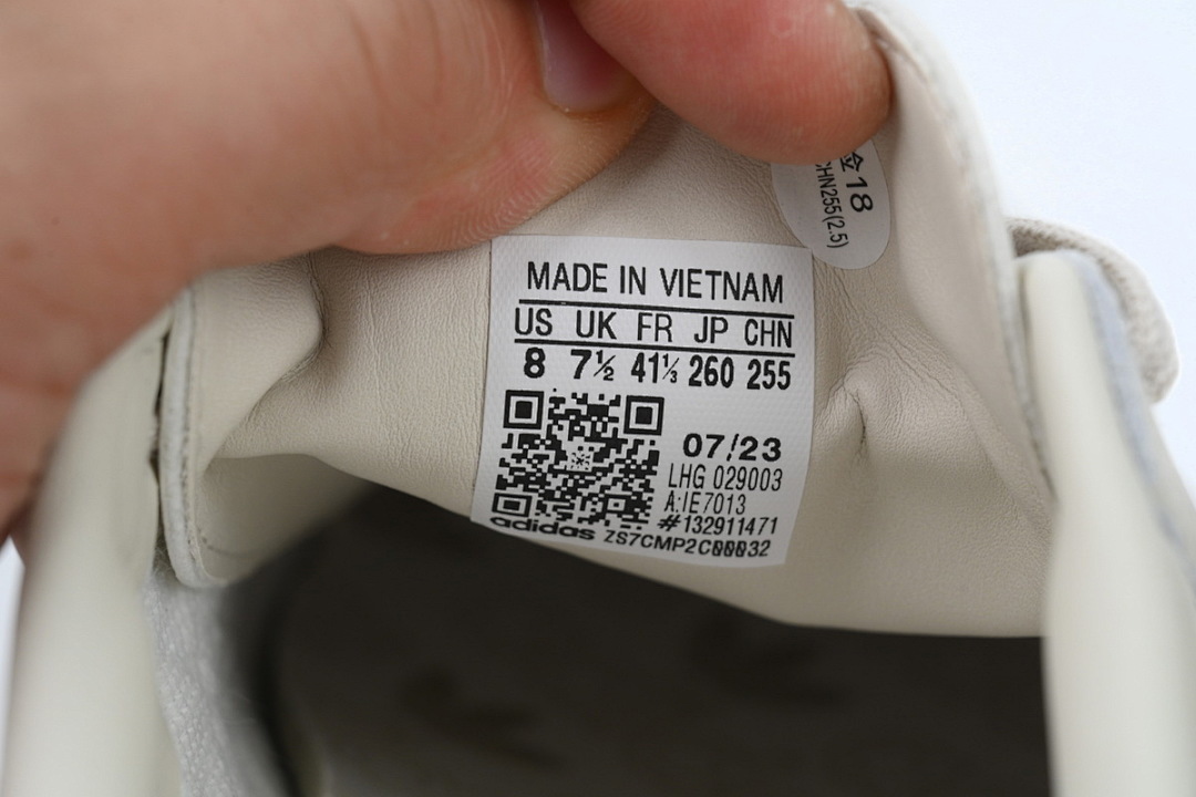 Adidas Originals Samba Vegan /OG Grey  IE7013