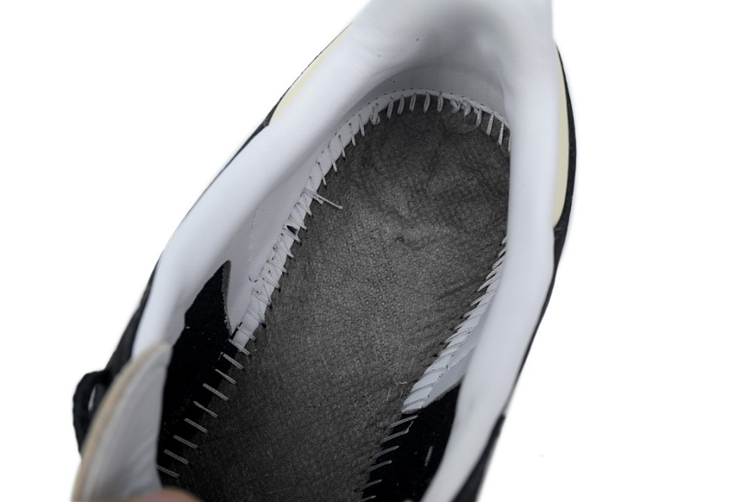 Adidas adidas Samba OG 'Black Wonder White'  IE5836