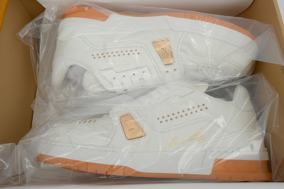  FC God Batch LOUIS VUITTON Trainer White Orange Rivet