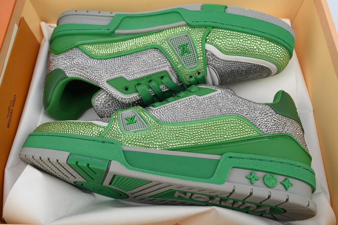 FC God Batch LOUIS VUITTON Trainer Gray Green Rhinestoness 